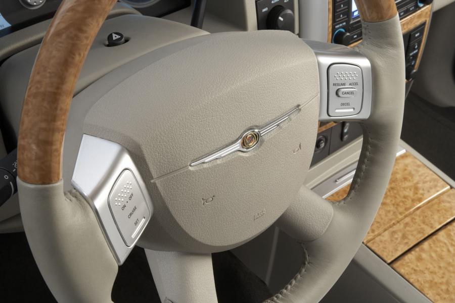  Chrysler Aspen Limited 2007 года  (фото 18 из 91)